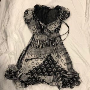 Boho chic shift on mid drift dress